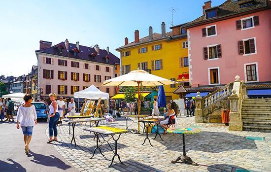 Family, Community & Civic Organizations